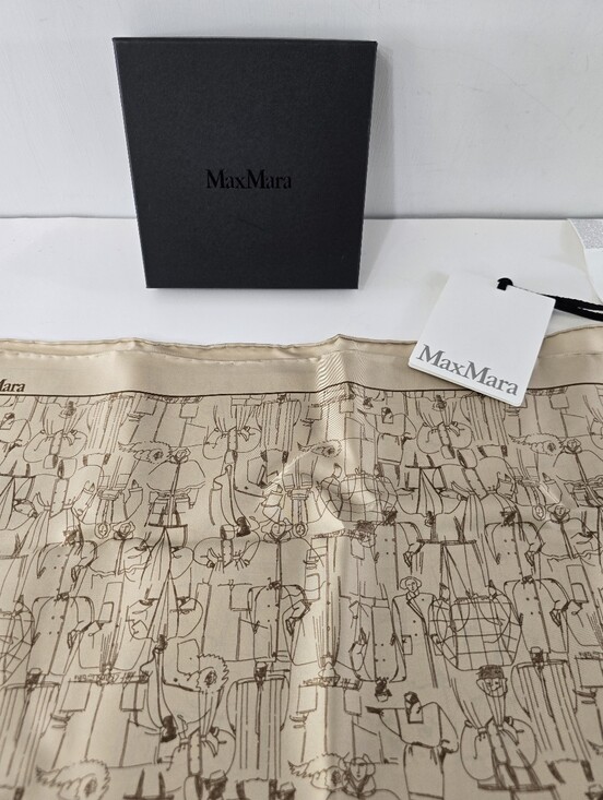MaxMara Accessories - MaxMara Silk Hand Rolled Square Scarf Illustrated Sketch Print NIB NWT Tan Brown